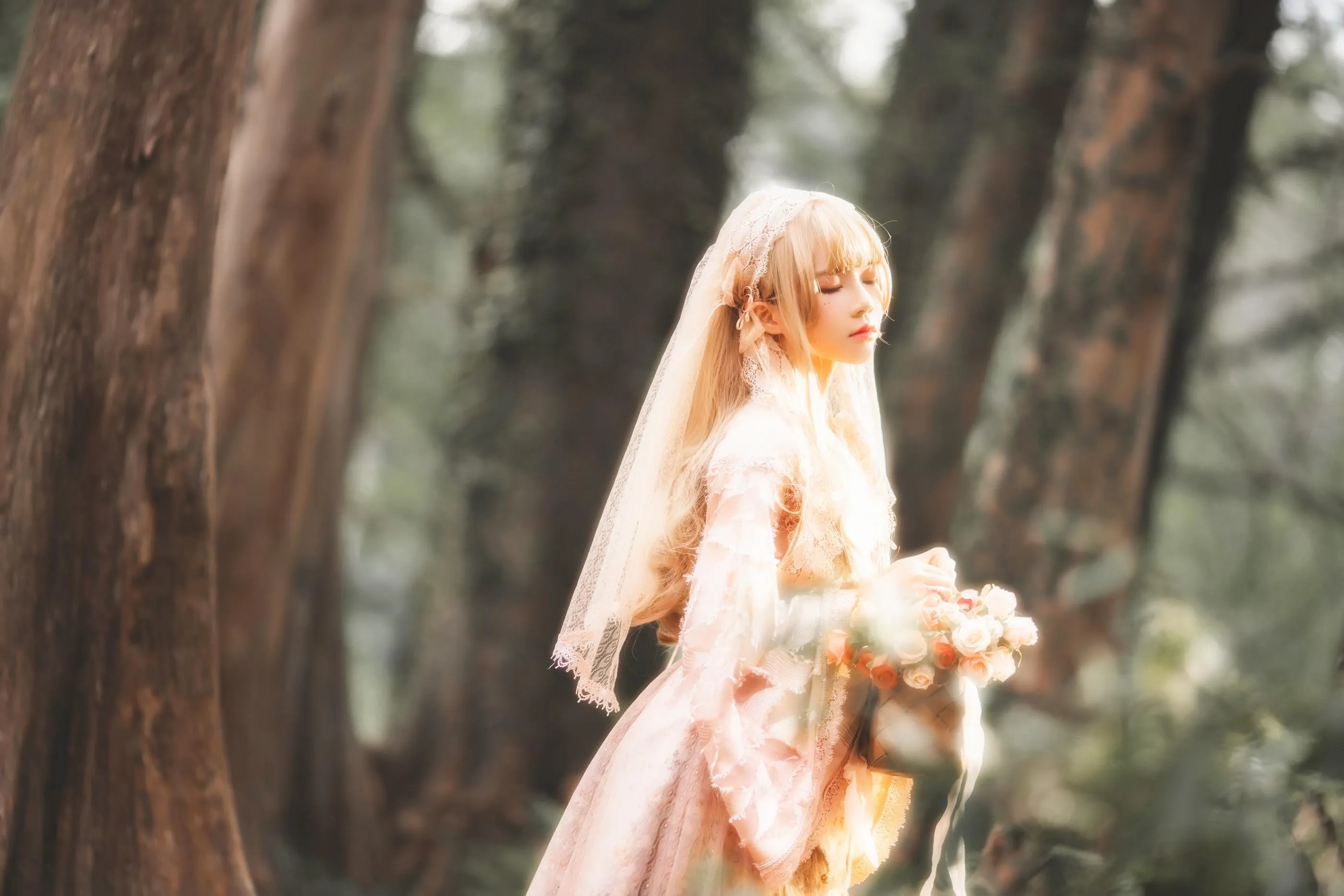 [艺图语] 2022.05.22 天照LOLITA 桜桃喵 [22P]插图6